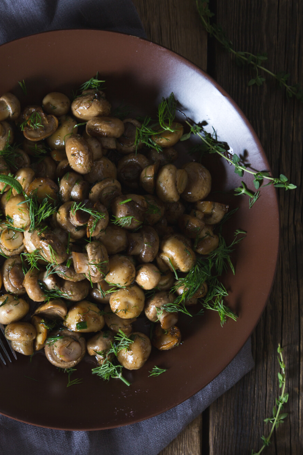 Roasted Mushrooms with Thyme & Butter